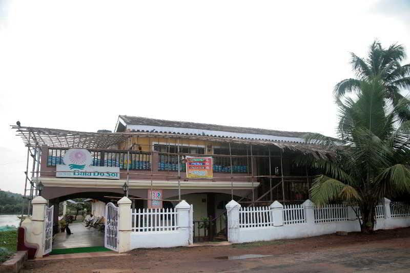 Baia Do Sol Hotel Baga Bagian luar foto